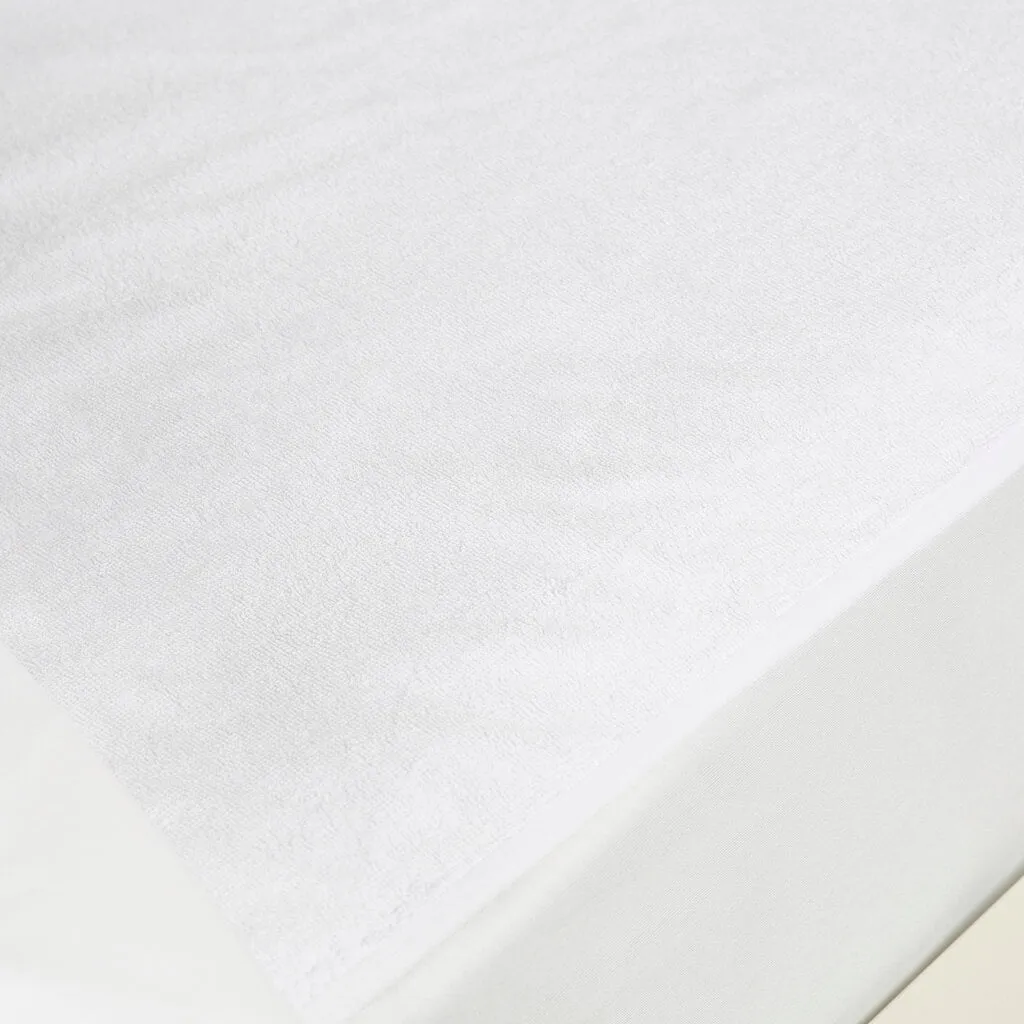 Freedom Dry Sleep Waterproof Mattress Protector